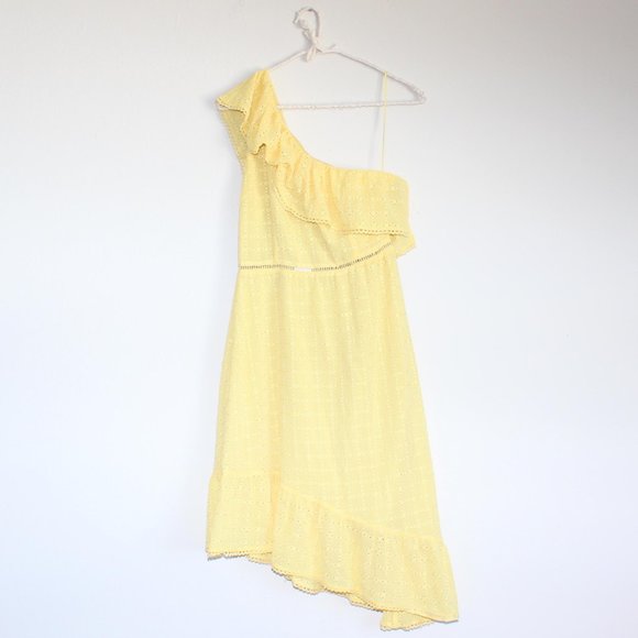 NWT BB Dakota Eyelet Lace One Shoulder Dress - Picture 2 of 4